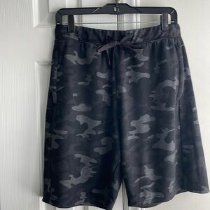 Camo print sweat shorts